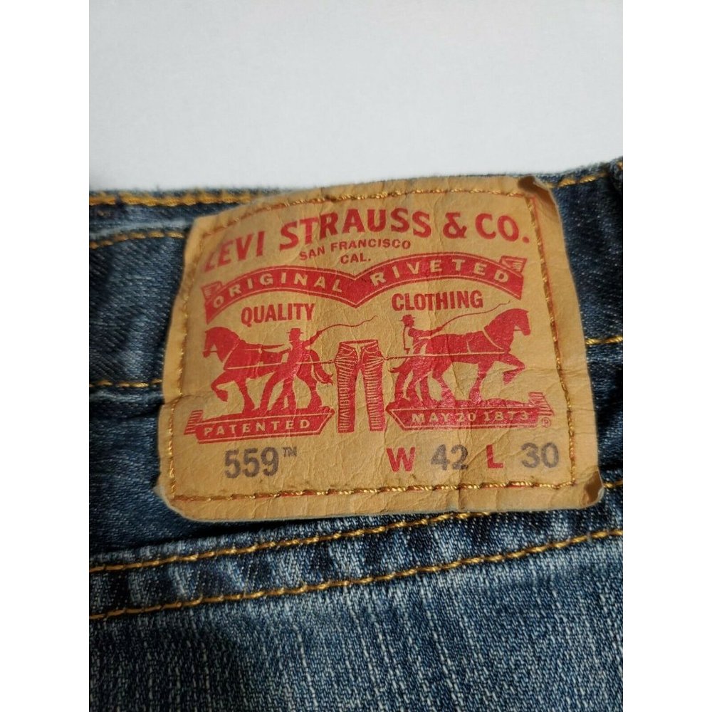 559 Classic Levi Strauss & Co. size W 42 L 30 - Picture 7 of 9